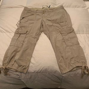 Old Navy Maternity Cargo Shorts